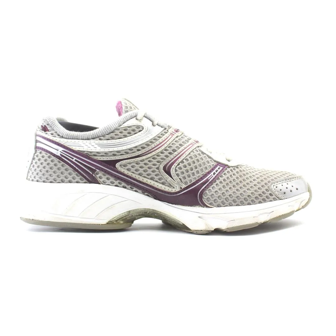 NEW BALANCE 738