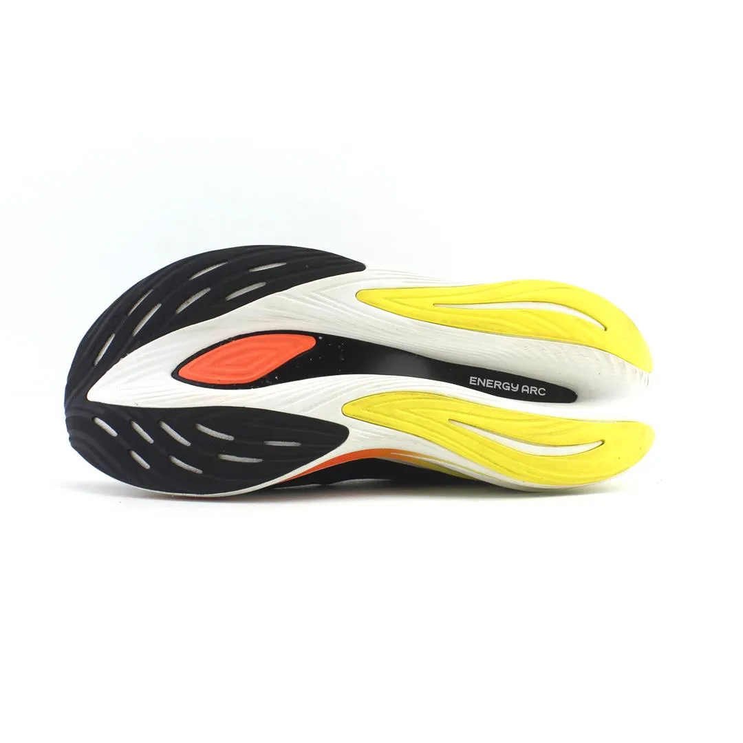 NEW BALANCE FUELCELL TRAINER