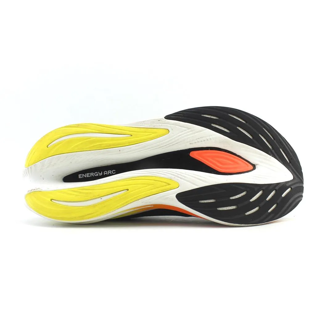 NEW BALANCE FUELCELL TRAINER