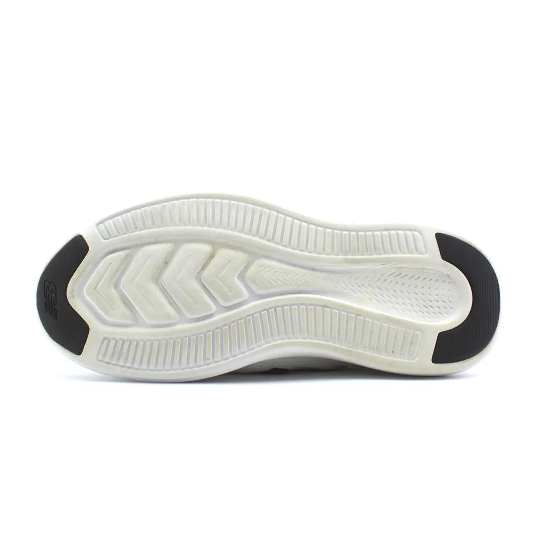 NEW BALANCE FUELCORE COAST V4