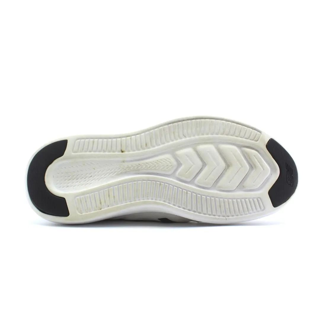 NEW BALANCE FUELCORE COAST V4
