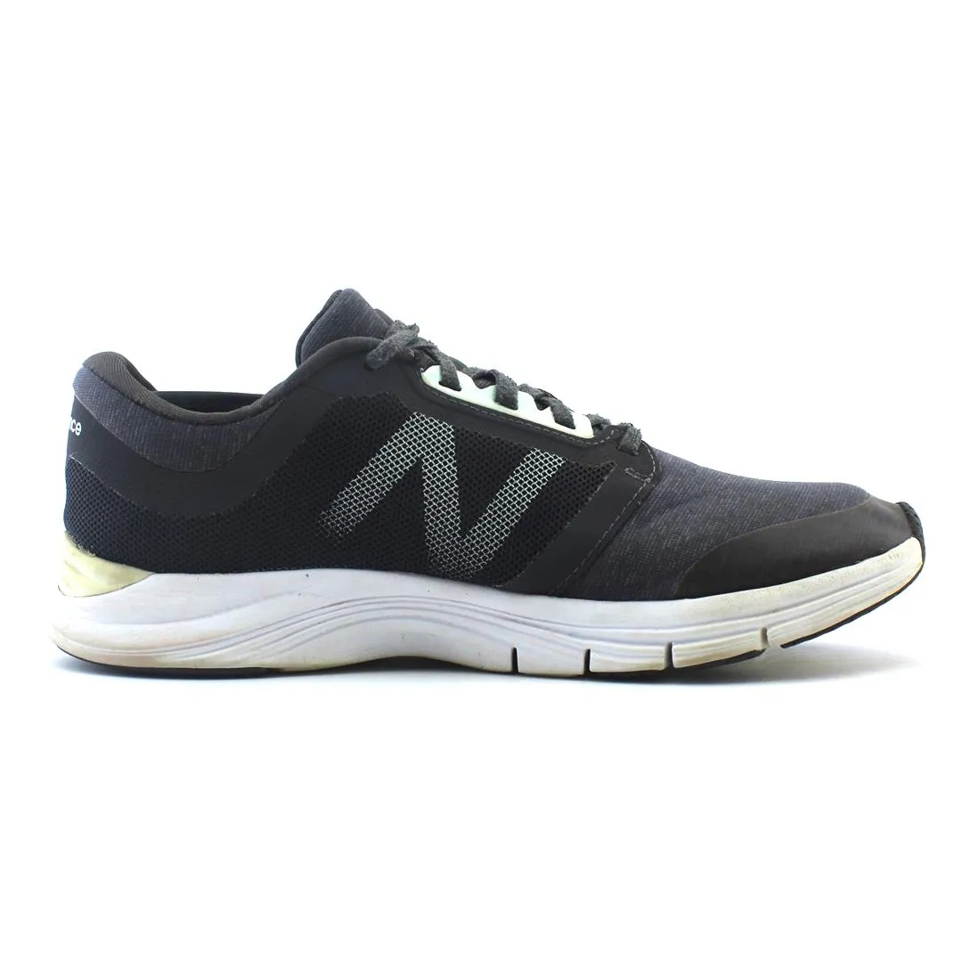 NEW BALANCE WX715V3